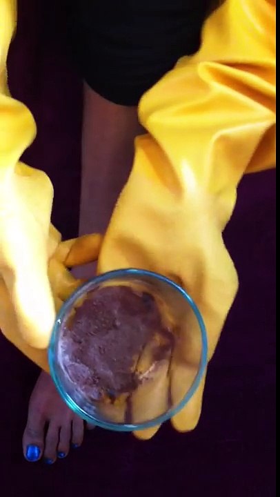 Day 2 (part 1) Get hair less body using coffee and baking soda!