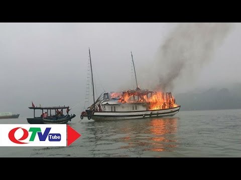Hoang mang cháy tàu du lịch trên Vịnh Hạ Long | QTV