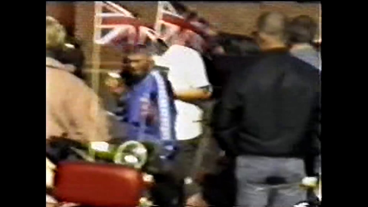 SOUTH WALES SCOOTERISTS RIDEOUT TO PORTHCAWL (late 90s)