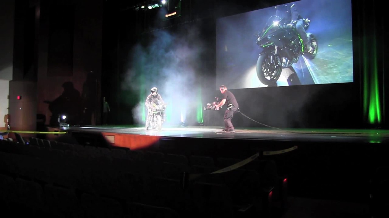 2015 Kawasaki Ninja H2R, Vulcan S, Versys 1000...