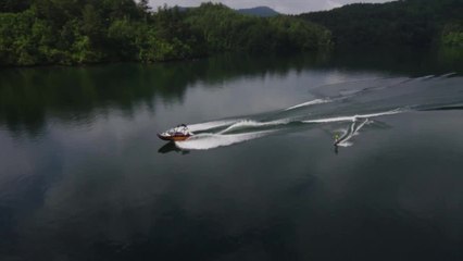 Axis Boats: Centered On You