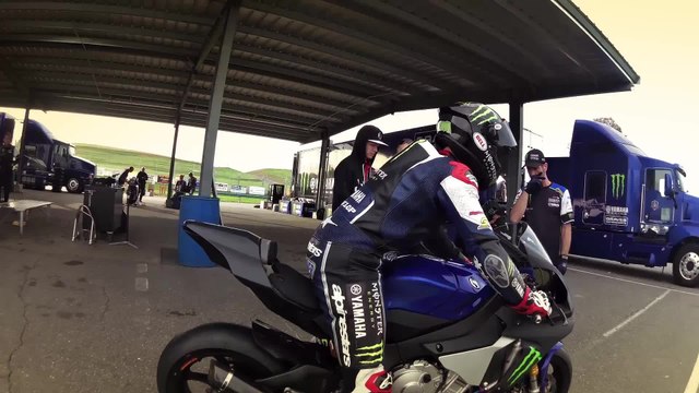 Yamaha R1: Road to Austin Video