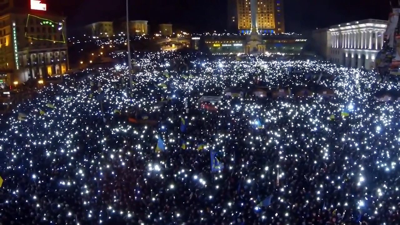 Никогда мы не будем братьями (песня)