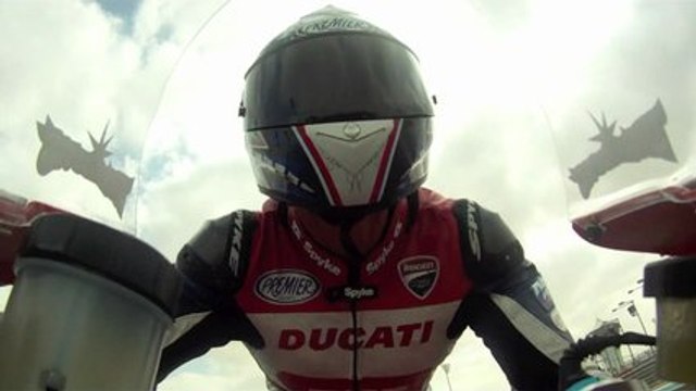 2012 Ducati Panigale - On Board with Troy Bayliss