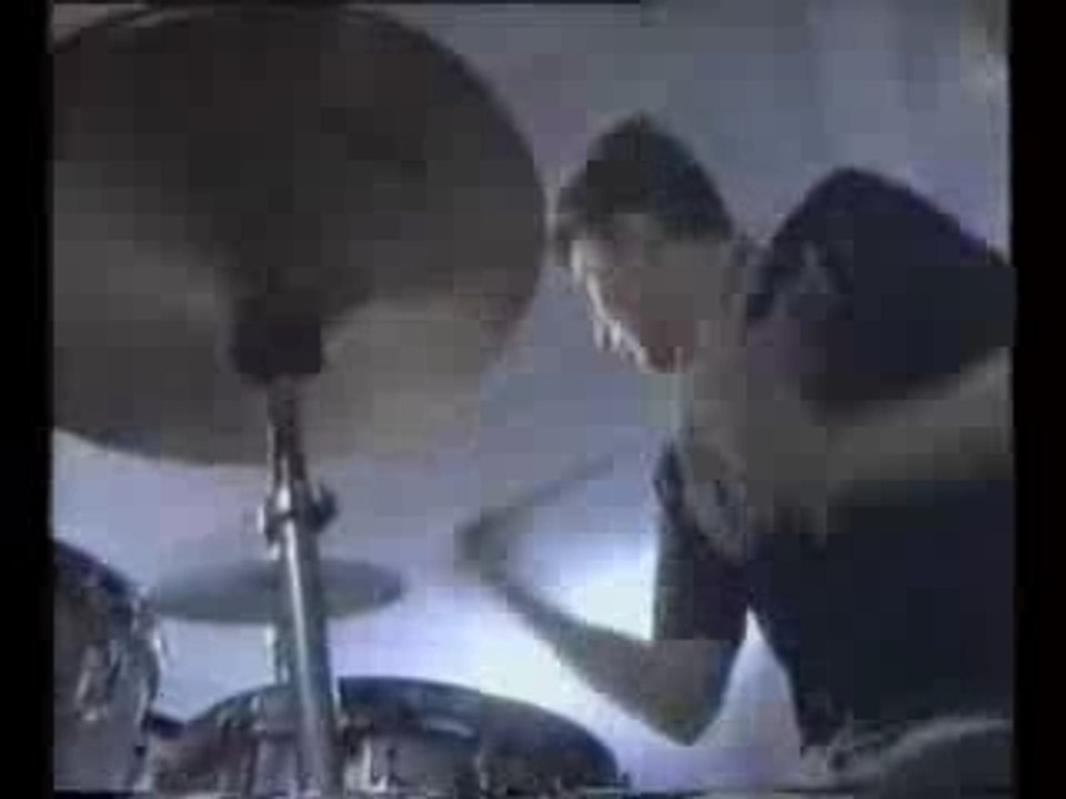 Eighth Wonder-When the phone stops ringing (video)