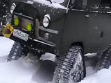 Лучший автомобиль для бездорожья , гусеничный УАЗ !