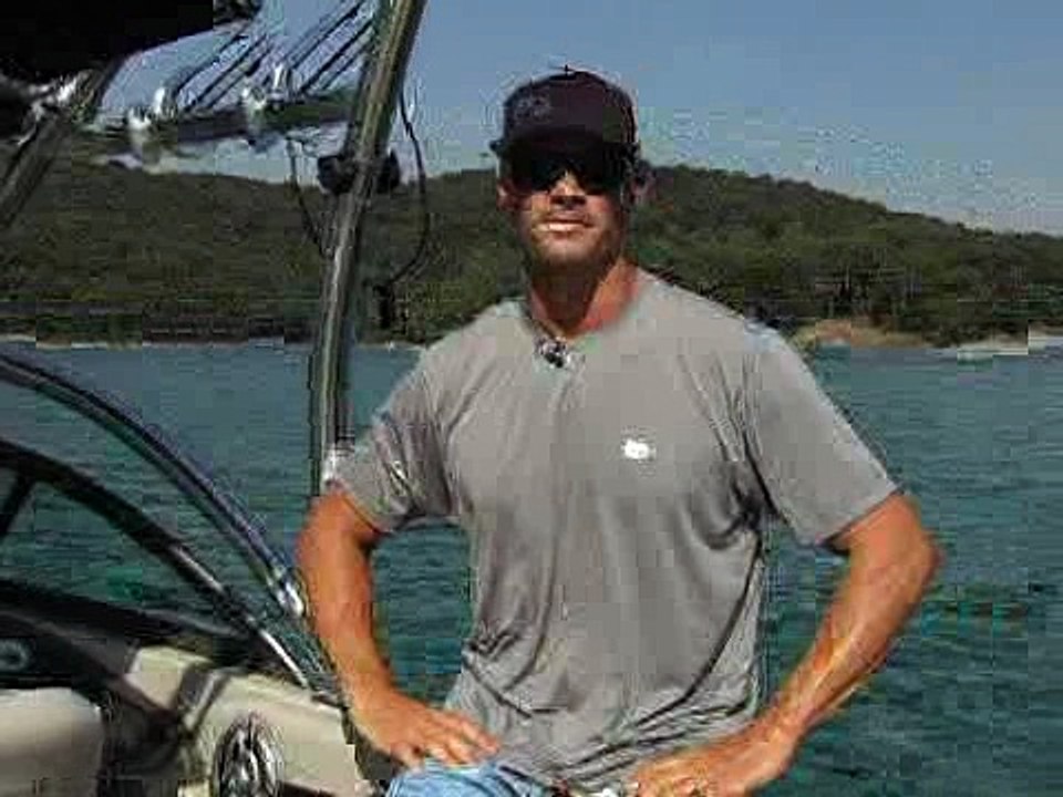 Moomba Mobius LS  Interior Space