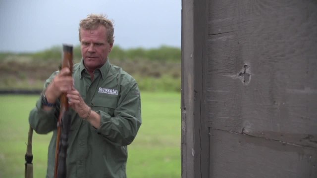 OL Shooting School Tip: Shoot from Both Shoulders