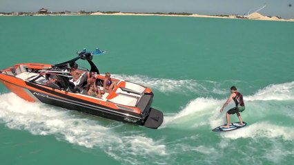 Wakesurfing Review: 2014 Tigé ASR