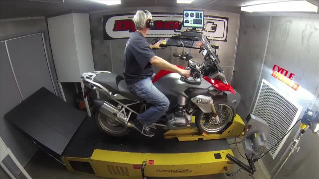 DYNO RUN VIDEO: 2014 BMW R1200GS