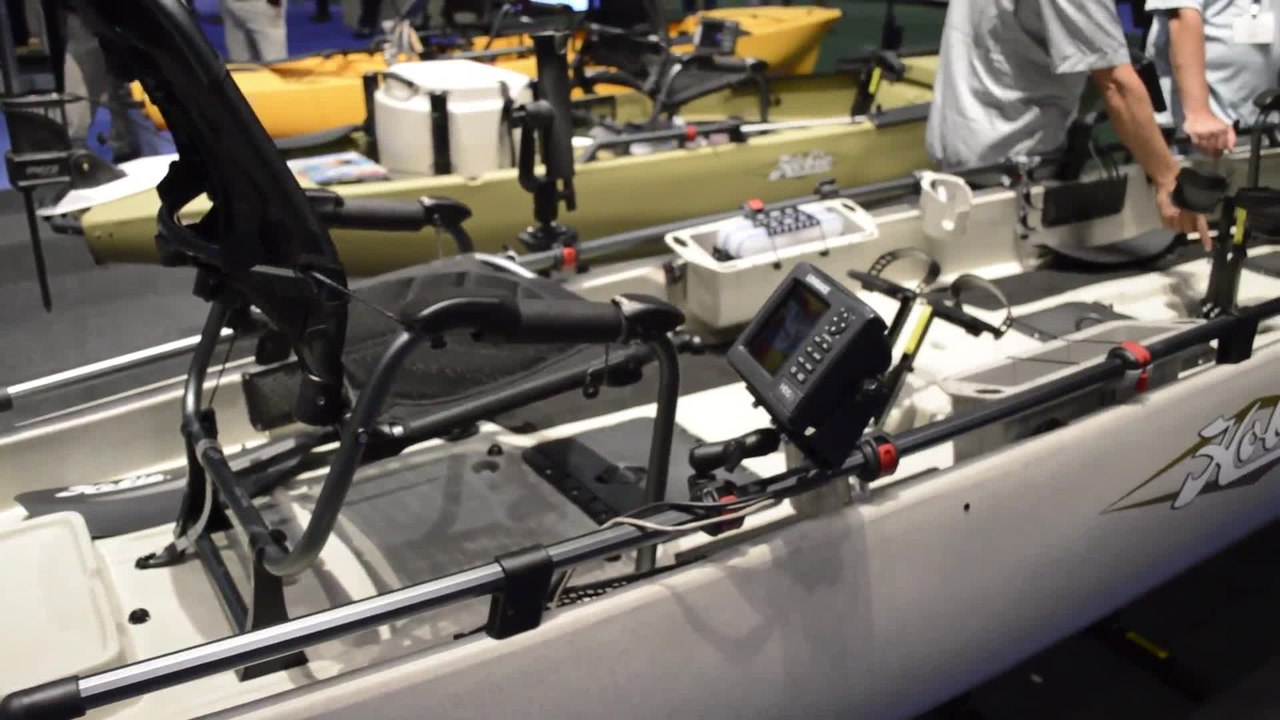 Hobie Pro Angler 17T