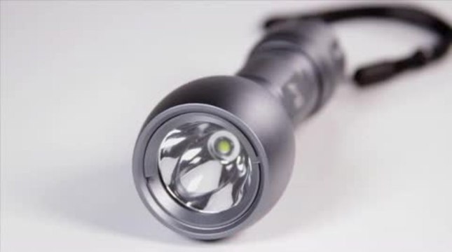 60:Second ScubaLab - IST Sports T120 Mini Sol Rechargeable LED Torch