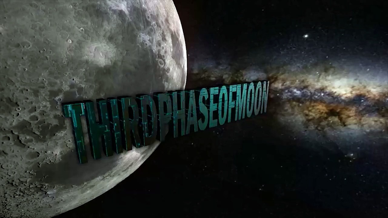 Crashed UFO Antarctica Update! Tanks Surround Flying Saucer? 2015