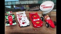 Mama Bernoulli Race Day Fan 4 Car Pack Mattel Disney Pixar Die Cast Cars 2 Set 2013