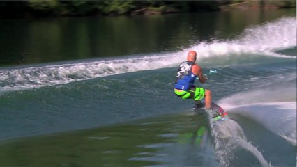 Descargar video: Wakeboarding Review: 2014 Malibu Wakesetter 20 VTX