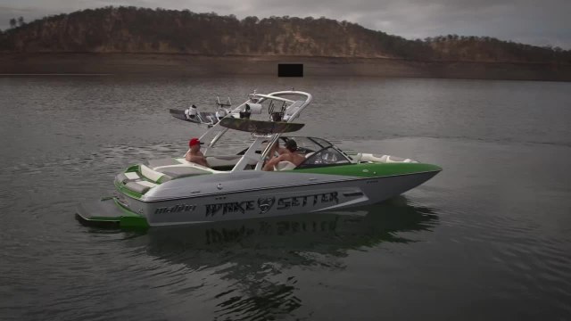 2013 Malibu Wakesetter 20 MXZ