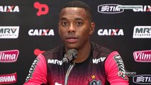 Robinho quer manter estilo ousado e evita comparações com Ronaldinho Gaúcho no Galo