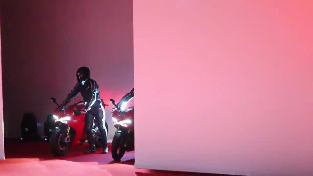 2012 Ducati 1199 Panigale - EICMA 2011 Milan Show