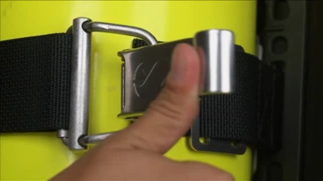 60 Second Scuba Lab - SCUBAPRO Seahawk