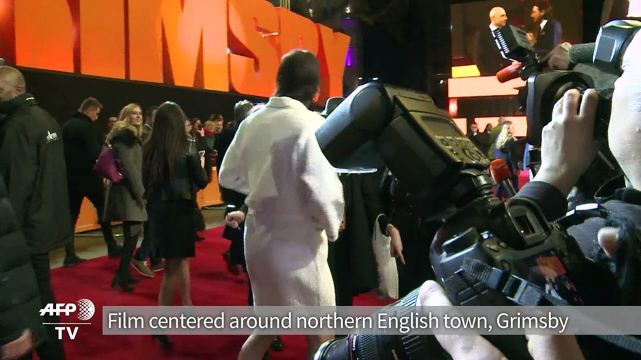 Sacha Baron Cohen steps out in pants at 'Grimsby' premiere