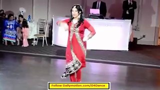 2016 Pichkari Indian Wedding Dance - HD