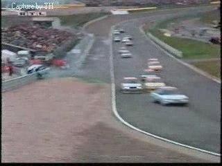 Ford Mondeo BTCC crash