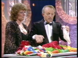 The Paul Daniels Magic Show S08E01 1986 - Lionel Jeffries / John Twomey / Fukai / Gordon Kennedy / Stanley Unwin
