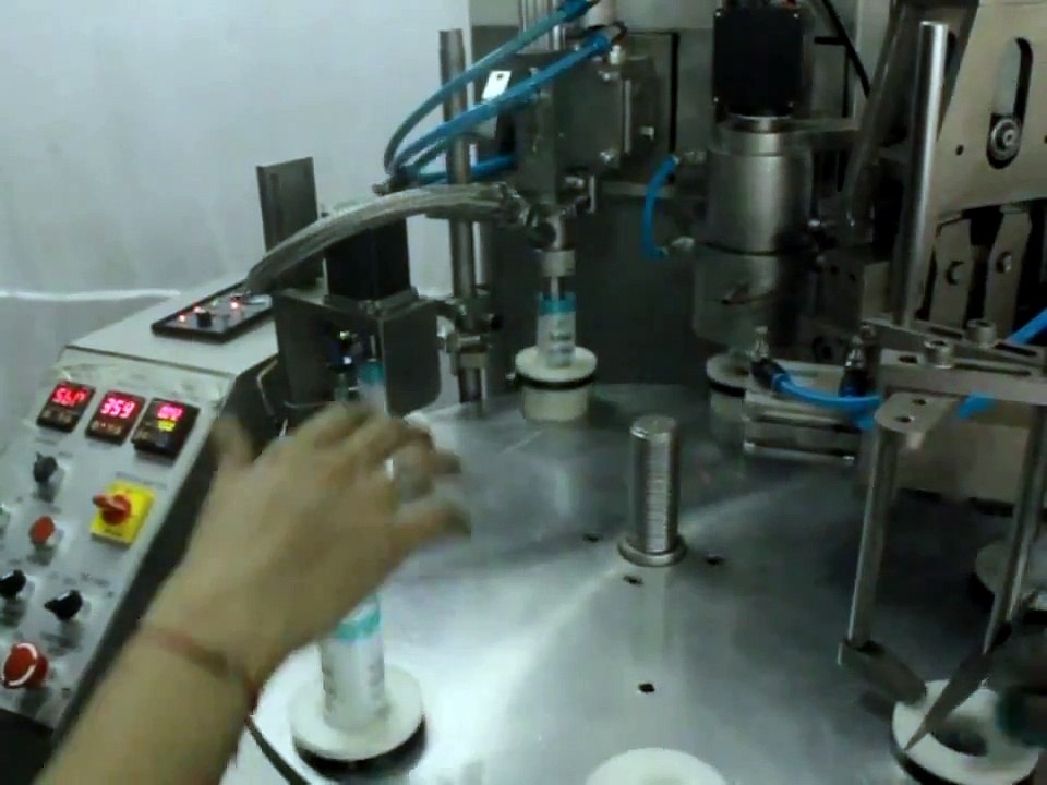 Máy chiết và dán tuýp nhựa, máy chiết mỹ phẩm,máy chiết sữa rửa mặt