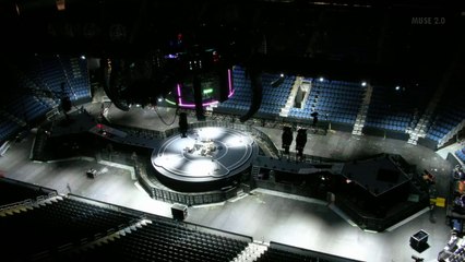 Montage de la scène colossale de MUSE pour le Drone World Tour - Time Lapse impressionnant