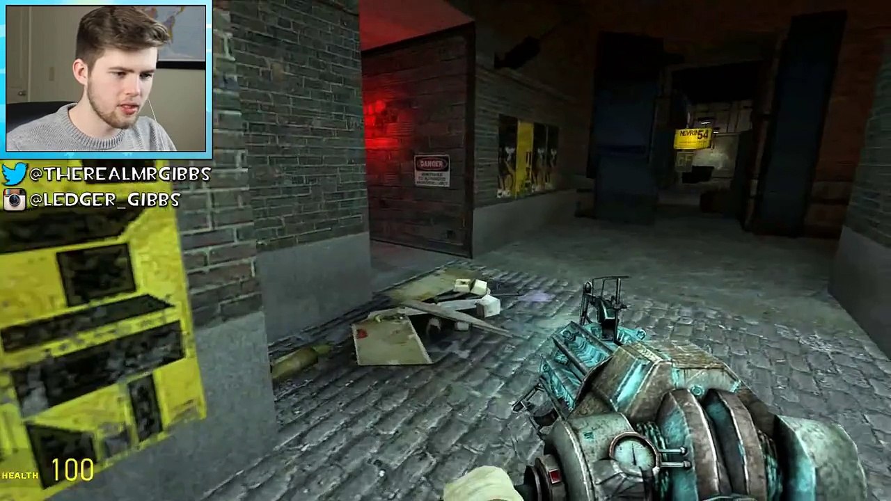 KILLER ELMO?!?! | Gmod Chasing NPCs (Sesame Street Horror)