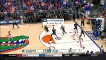 NCAA: l'incroyable shoot au buzzer de Josh Henderson