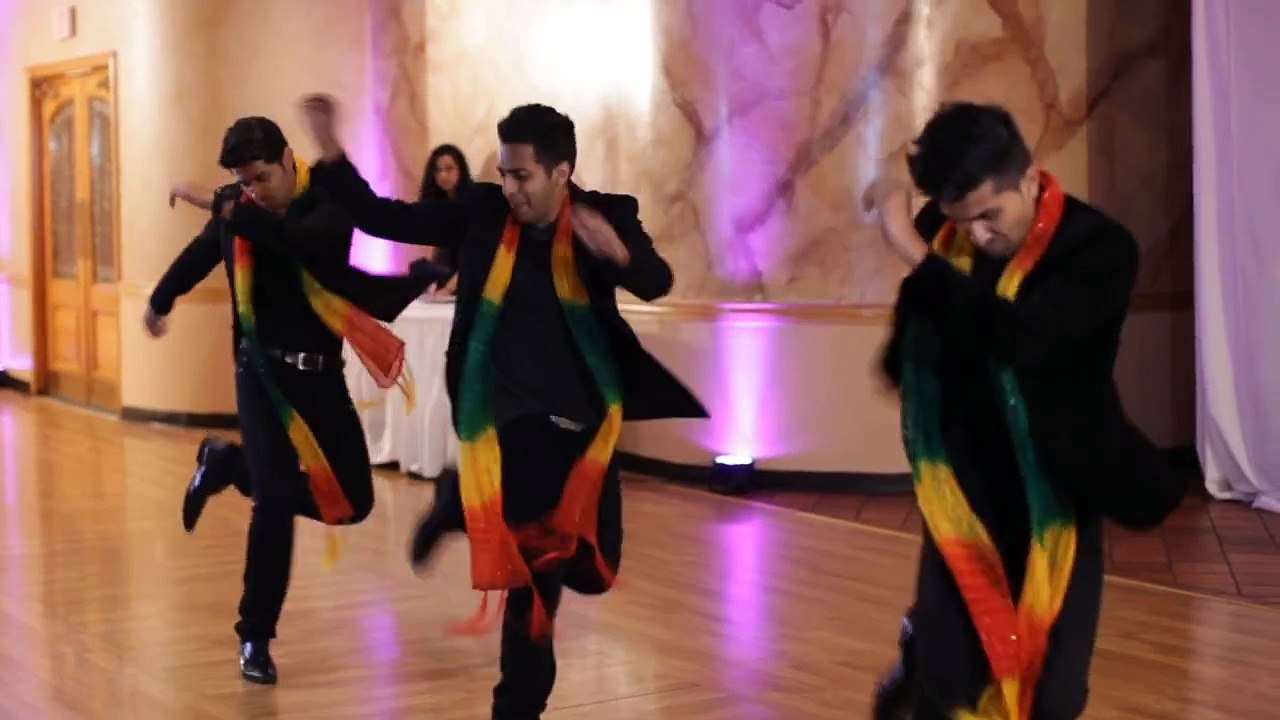 Best Mehndi Dance 2014