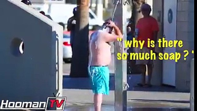 Mükemmel bir şampuan şakası. Köpük şakası :)