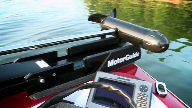 Charger Foxfire 195 - Boat Buyer's Guide - 2012