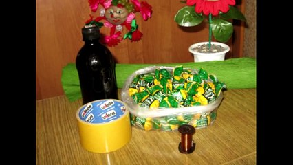 Ананас из конфет