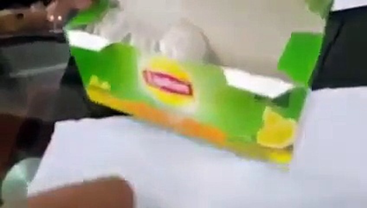 What Lipton Is Mixing Inside Tea Bags