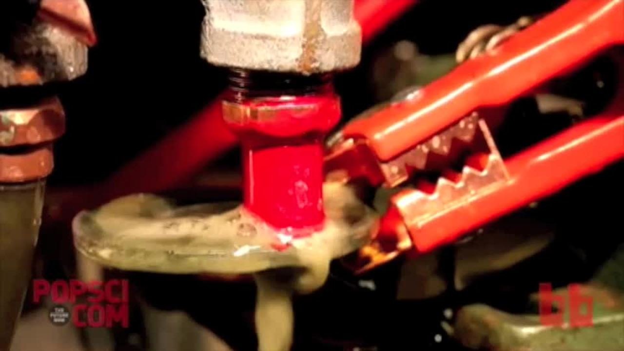 Gray Matter: Carving Steel With Saltwater and Electricity