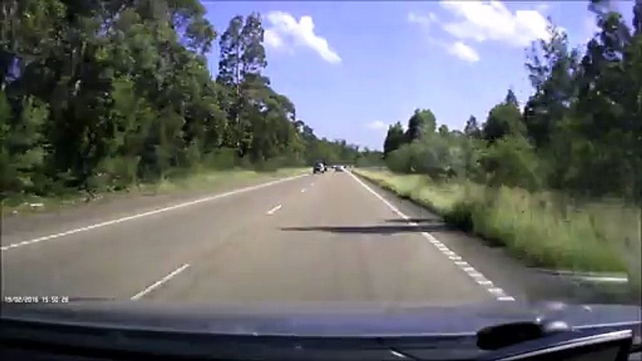 Une remorque provoque un accident sur une autoroute