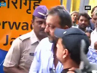 PIL filed in Bombay HC against Sanjay Dutt’s early release tomorrow