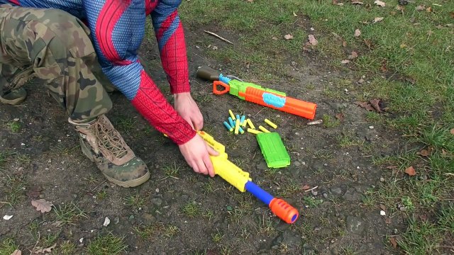 Sniper Spiderman (BB, Air, Pellet, Nerf Gun War) Castle Adventure. Real Life Superhero. Blaster Gun