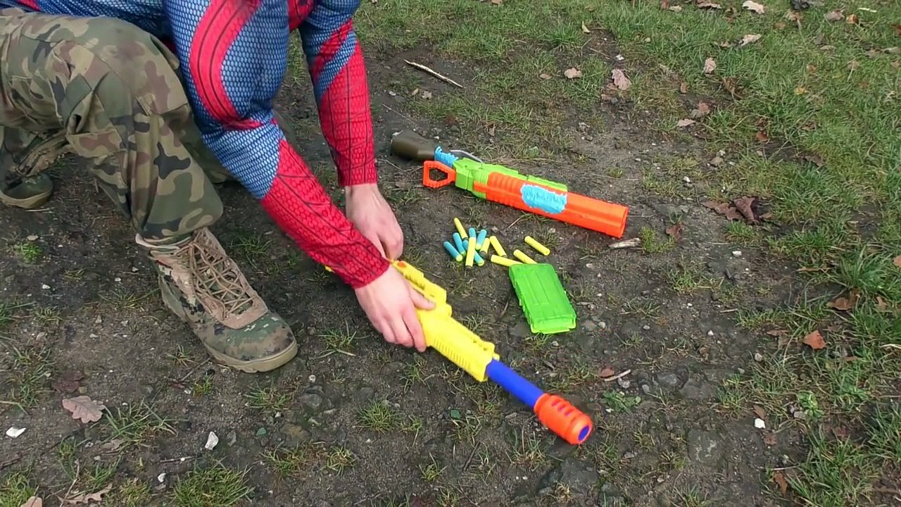 Sniper Spiderman (BB, Air, Pellet, Nerf Gun War) Castle Adventure. Real Life Superhero. Blaster Gun
