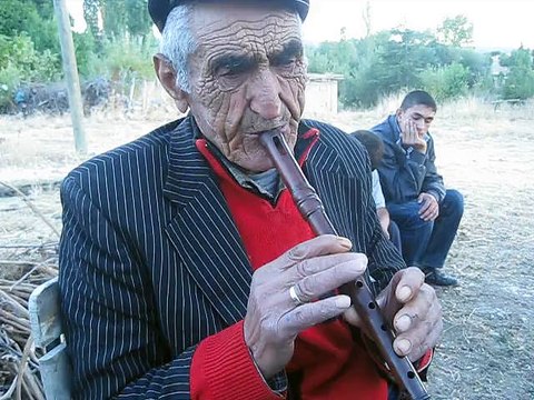 KONYA LI Emmi Kavalı Döktürüyor