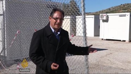 Refugees in Greece: Military takes over to speed up process