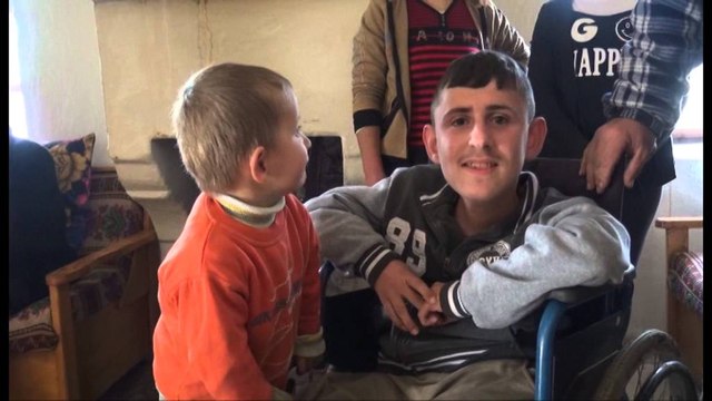 Varfëria në Elbasan. 7 anëtarë të një familje jetojnë me 9900 lekë/muaj