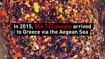 Des milliers de gilets de sauvetage échoués sur une plage