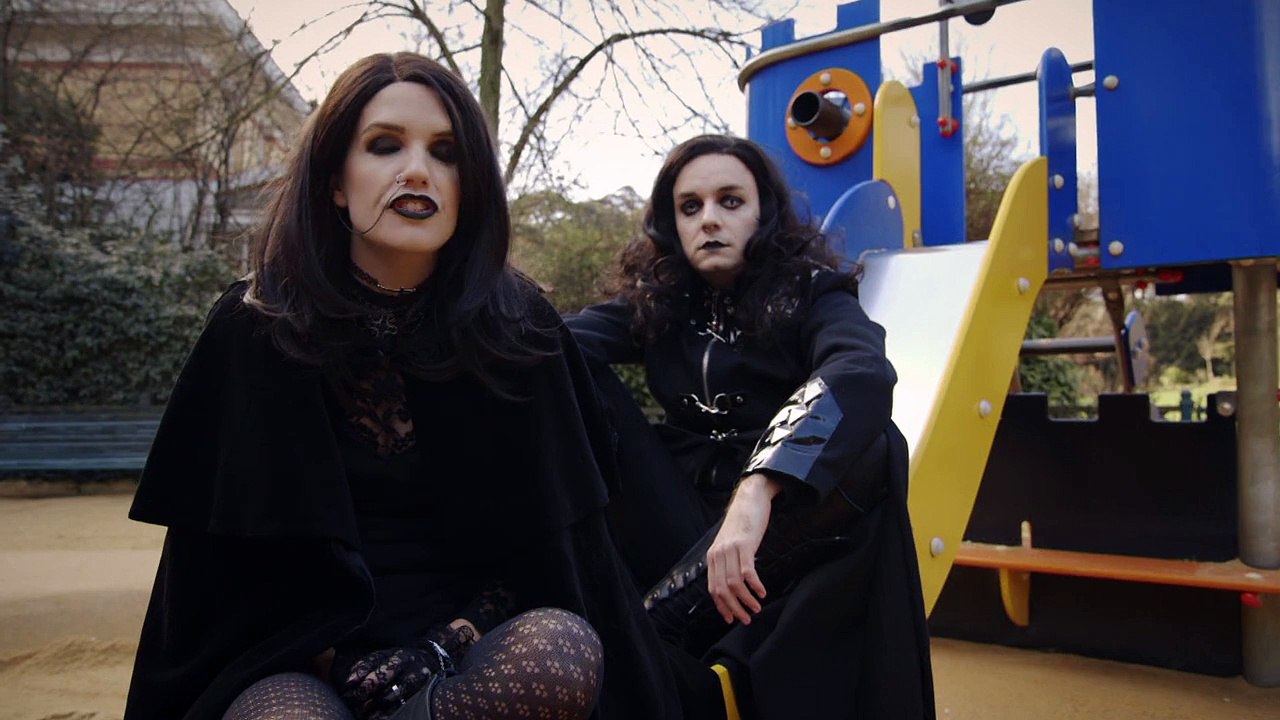 Jeanne Dark, 31 ans, Illustratrice pour enfants - Filles d'Aujourd'hui du 25/04/15 - CANAL+