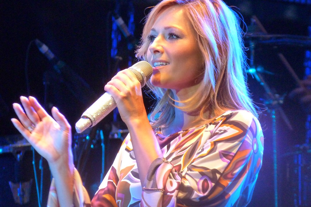 Helene Fischer Sommer Event 2013-03 Ewig ist manchmal zu lang (bitfun edit)