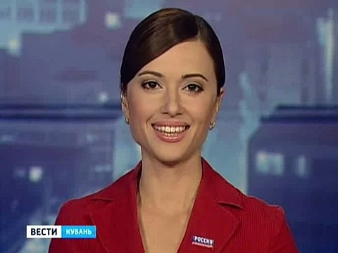 Проходят соревнования по гребле на байдарках и каноэ