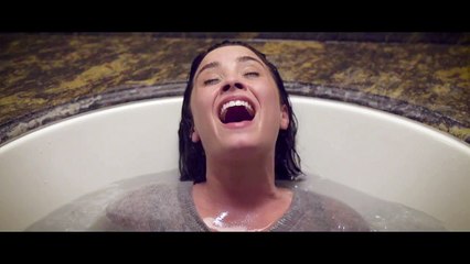 Demi Lovato sorprende con su nuevo videoclip