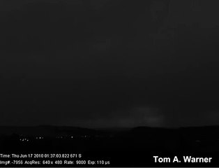 Удар молнии 9000 кадров в секунду, завораживает...